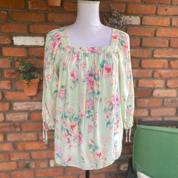 LC Lauren Conrad Tops - LC Lauren Conrad Square Neck Floral Peasant Top